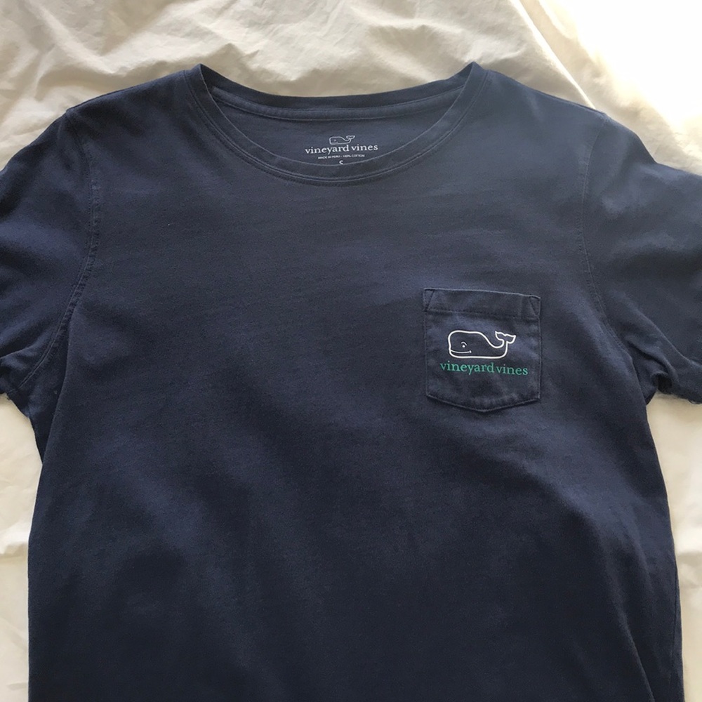 Vineyard short sleeve holiday shirt